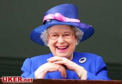 英国女王伊丽莎白二世钟情蓝色（图）