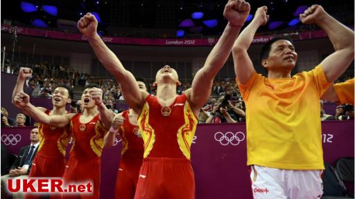 中国体操男团成功卫冕