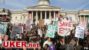 英国学生抗议