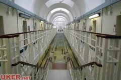 英国一变性“女囚”被强迫关入男牢后死亡！