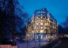留学生体验伦敦豪华酒店：古典与时尚的融合
