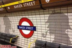 别走失了！ 伦敦地铁“文艺范儿”让人流连忘返