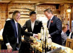 英国酒吧因习大大到访走红 炸鱼薯条啤酒成中国