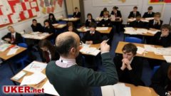 英国四分之一老师认为学生“没规矩”