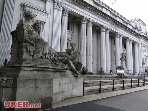 卡迪夫大学发布下周新生警局注册通知