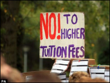 抗议涨学费