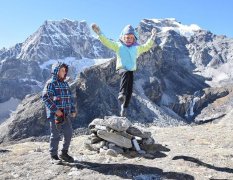 英6岁女孩登5300米珠峰大本营称太轻松，去年曾征