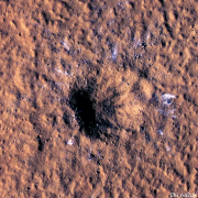 流星撞火星NASA探测器拍个正着，天文学家：运气不错